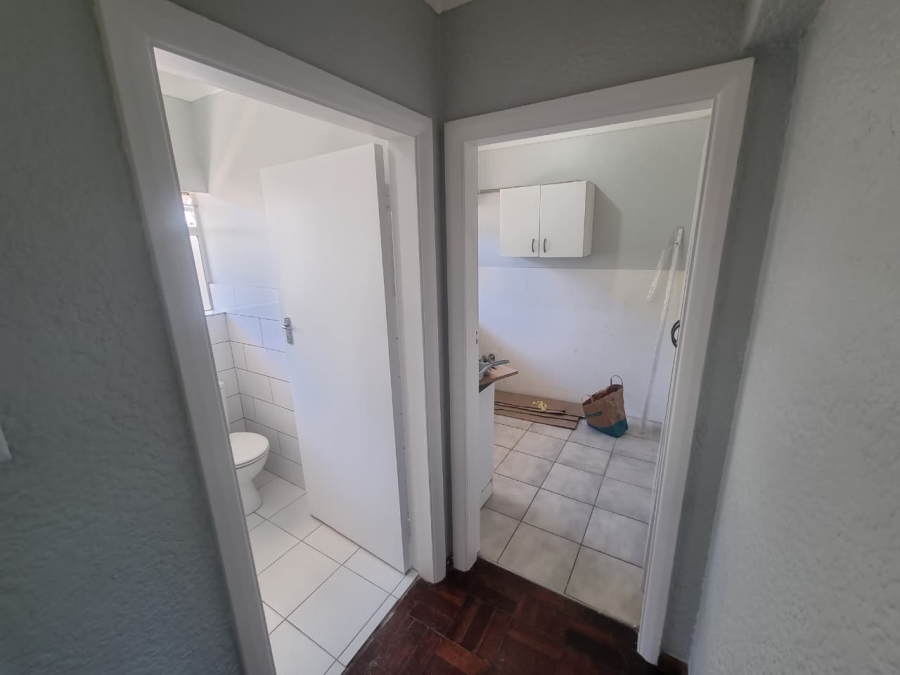 To Let 2 Bedroom Property for Rent in Camps Bay Western Cape